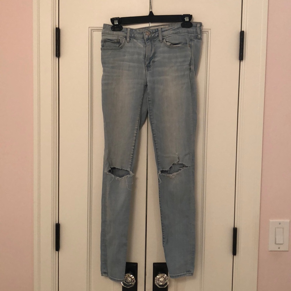 Abercrombie & Fitch super skinny lightwash jeans.